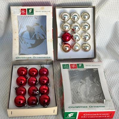Lot 325 Boxes of mini ornaments