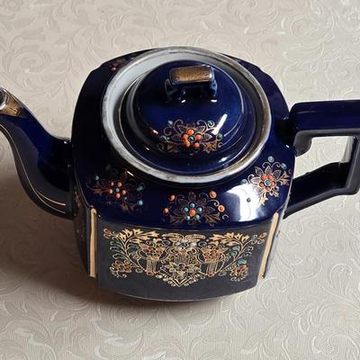 Handmade Japanese Teapot