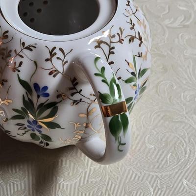 Russian St. Petersburg Teapot