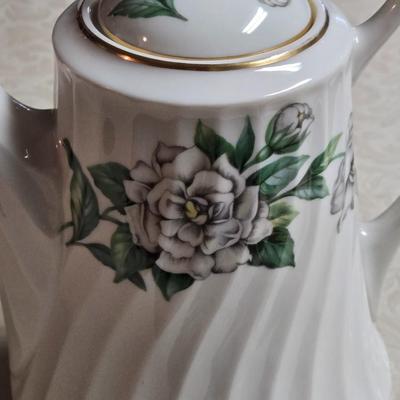 Syracuse Gardenia Teapot