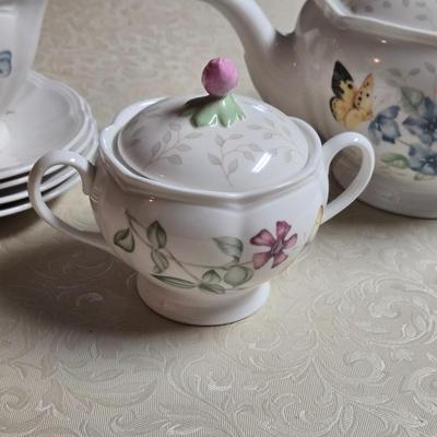 Lenox Butterfly Meadow Tea Set