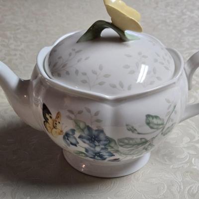 Lenox Butterfly Meadow Tea Set