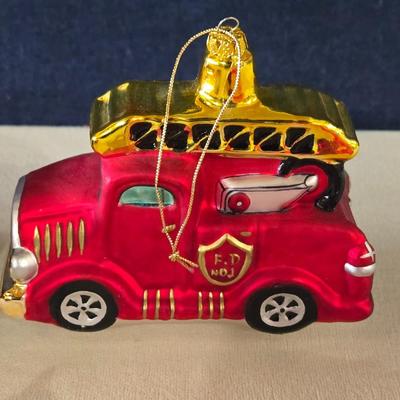 Christmas Ornaments & Wax Melter