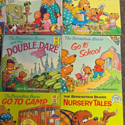 The Bernstein Bears Book Lot #1