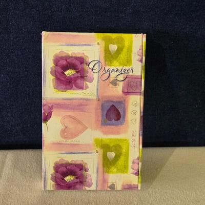 Graphic Novel & Organizer