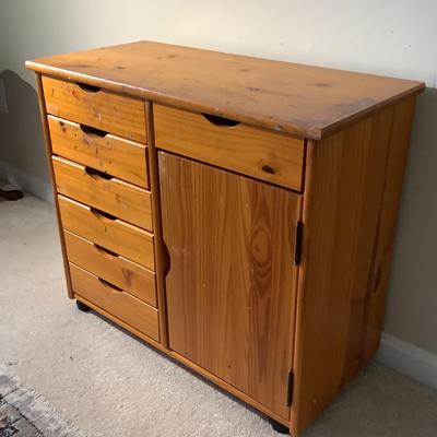 051 Pine Multi Drawer Cabinet for Artist Supplies