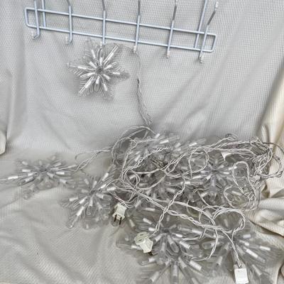 Lot 337 Snowflake outdoor lights