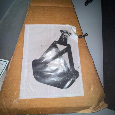 609 North Country Wind Bell-New Out of Packing