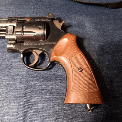 DAISY POWERLINE MODEL 44 PELLET PISTOL