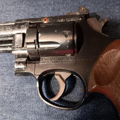 DAISY POWERLINE MODEL 44 PELLET PISTOL