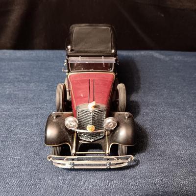 '35 DUESENBERG SSJ & '33 MERCEDES-BENZ DIE-CAST MODELS