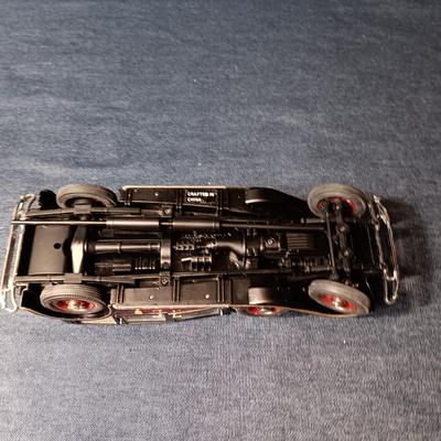 '35 DUESENBERG SSJ & '33 MERCEDES-BENZ DIE-CAST MODELS