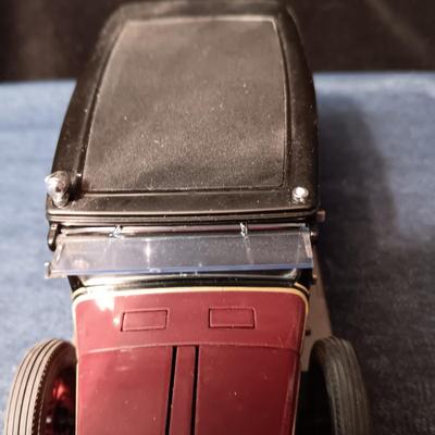 '35 DUESENBERG SSJ & '33 MERCEDES-BENZ DIE-CAST MODELS