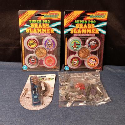 NEW 1994 SUPER PRO BRASS SLAMMER & 4 FLASH CAPS PLUS MORE