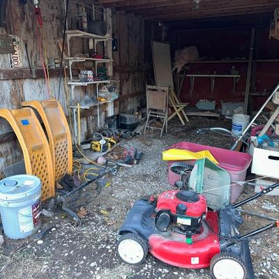 Lot 7: Shed Selection