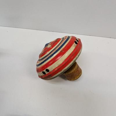 Vintage Tin Toys - B. O. Plenty Wind Up Toy