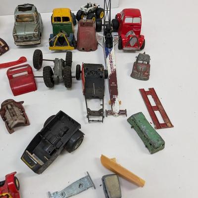 Assortment Of Cars & Parts