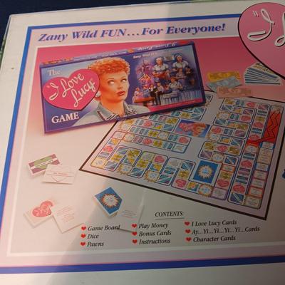 LIKE NEW I LOVE LUCY BOARD GAME