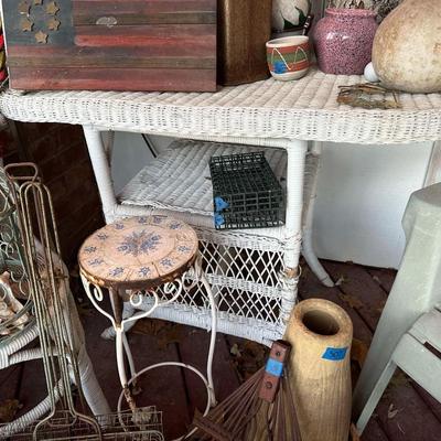 Lot 11: Patio Selection