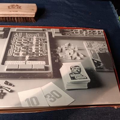 THE SIX MILLION DOLLAR MAN BIONIC CRISIS BOARD GAME