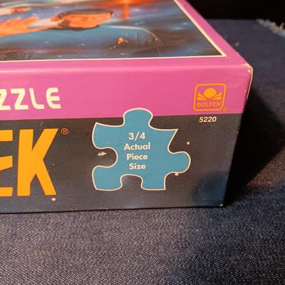 NEW SEALED STAR TREK 300 PIECE PUZZLE