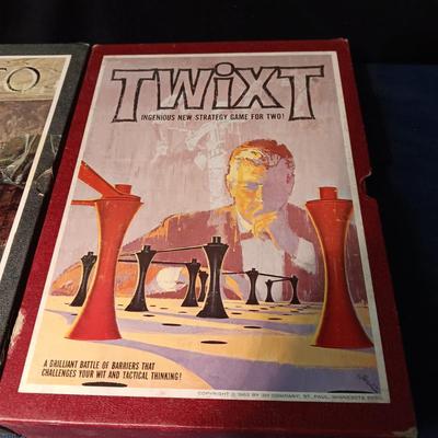 1962 "TWIXT" & 1964 "QUINTO" BOOK CASE GAMES