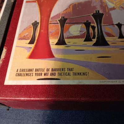 1962 "TWIXT" & 1964 "QUINTO" BOOK CASE GAMES
