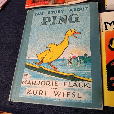 CHILDREN'S BOOKS AND POKEMON TRADING CARD GAME ILLUSTRATED COLLECTION BOOK