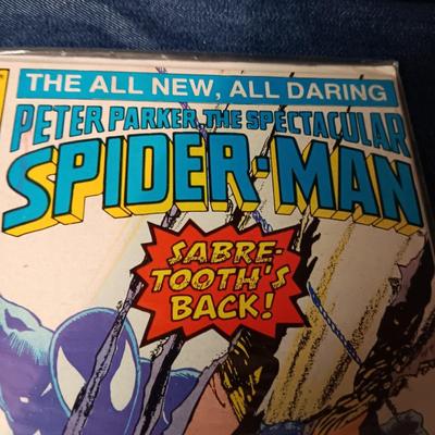 "JUSTICE LEAGUE AMERICA" & "SPIDER-MAN" COMIC BOOKS