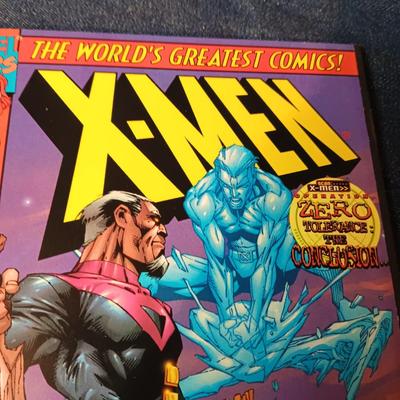 4 COMIC BOOKS