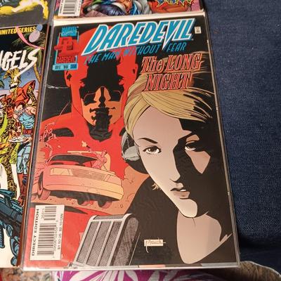 4 COMIC BOOKS