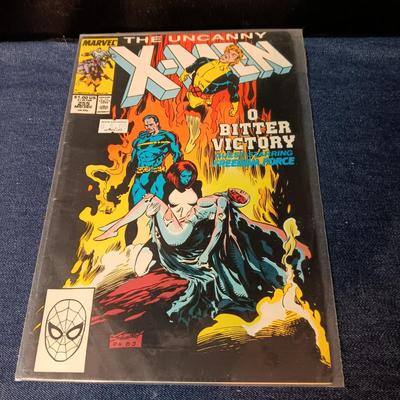 4 COMIC BOOKS