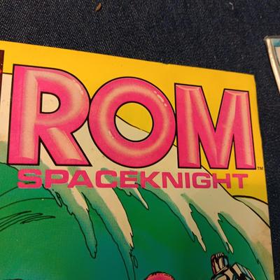 4 COMIC BOOKS (2)