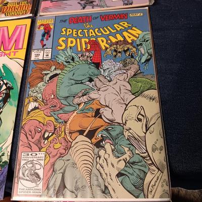 4 COMIC BOOKS (2)