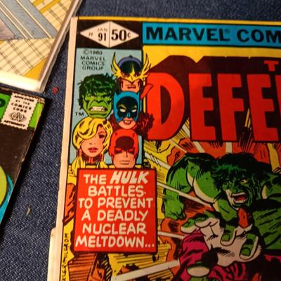 4 COMIC BOOKS (3)