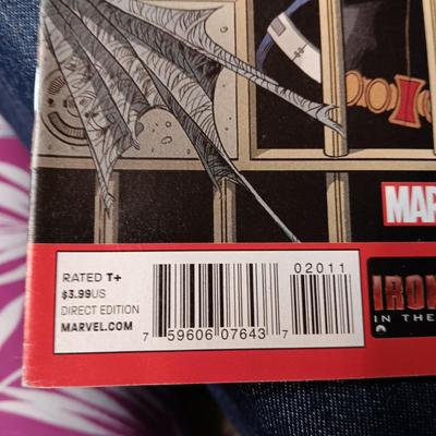 5 COMIC BOOKS