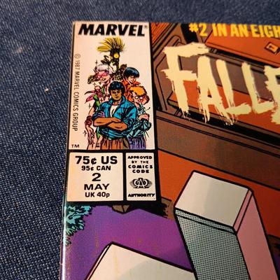 5 COMIC BOOKS