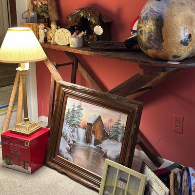 Lot 26: Art, Holiday & More