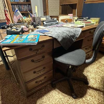Lot 27: Eagle, Furniture, Books & More