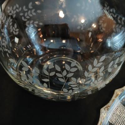 Jeannette Dewdrop serving tray Anchor hocking fruit bowl and decorative glass canister / jar with lid
