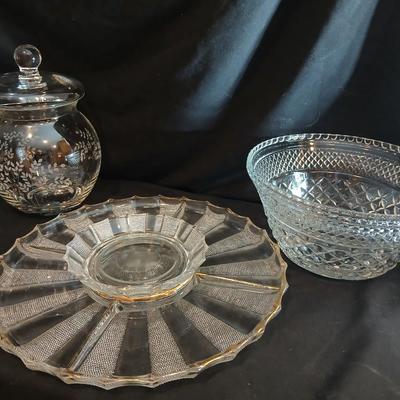 Jeannette Dewdrop serving tray Anchor hocking fruit bowl and decorative glass canister / jar with lid