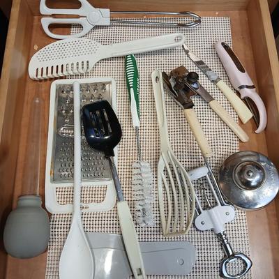 White Kitchen utensils