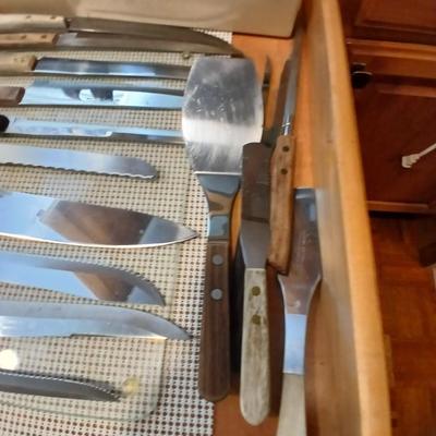 Wooden handled Kitchen knives and wooden handled utensils