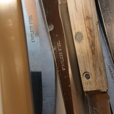Wooden handled Kitchen knives and wooden handled utensils