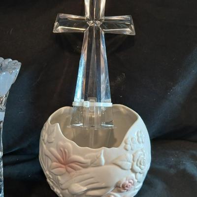 Beautiful and heavy Lead crystal cross with vases, and candle holders