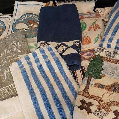 Kitchen hand towels, linens, dish cloths, and hot pads