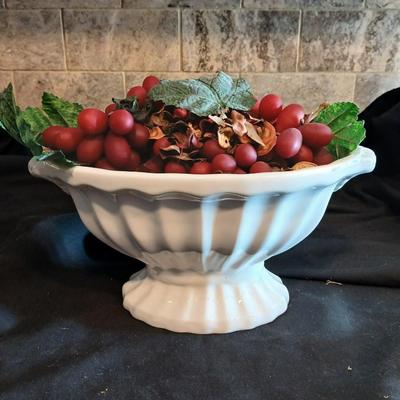 Vintage ceramic dish full of faux grapes and a nice Gibson Christmas poinsettia dish set 24 pieces