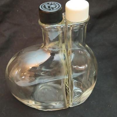 Sheridan Original Double Liqueur bottle and a Damiana nude decanter