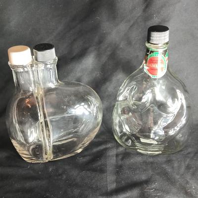 Sheridan Original Double Liqueur bottle and a Damiana nude decanter