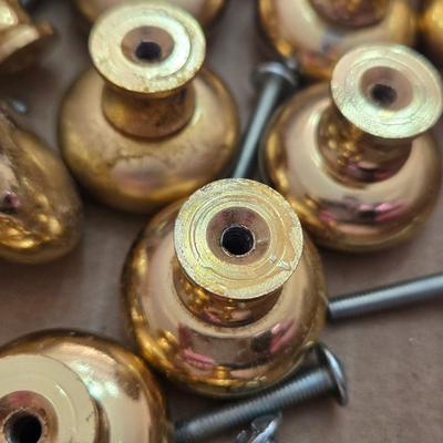 Brass Furniture or Cabinet Knobs Lot